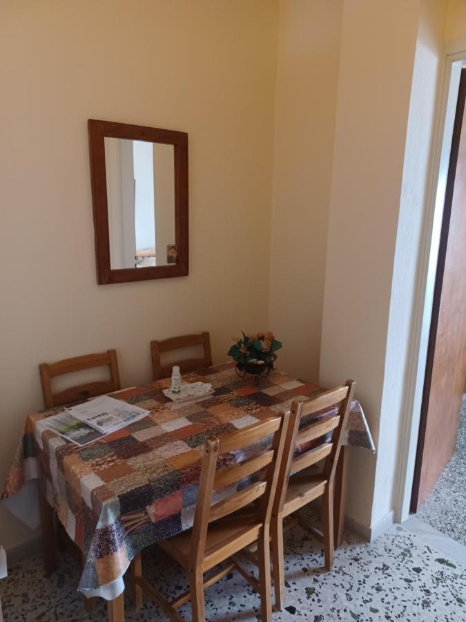 Seaside Family Apartment Loutraki Eksteriør bilde